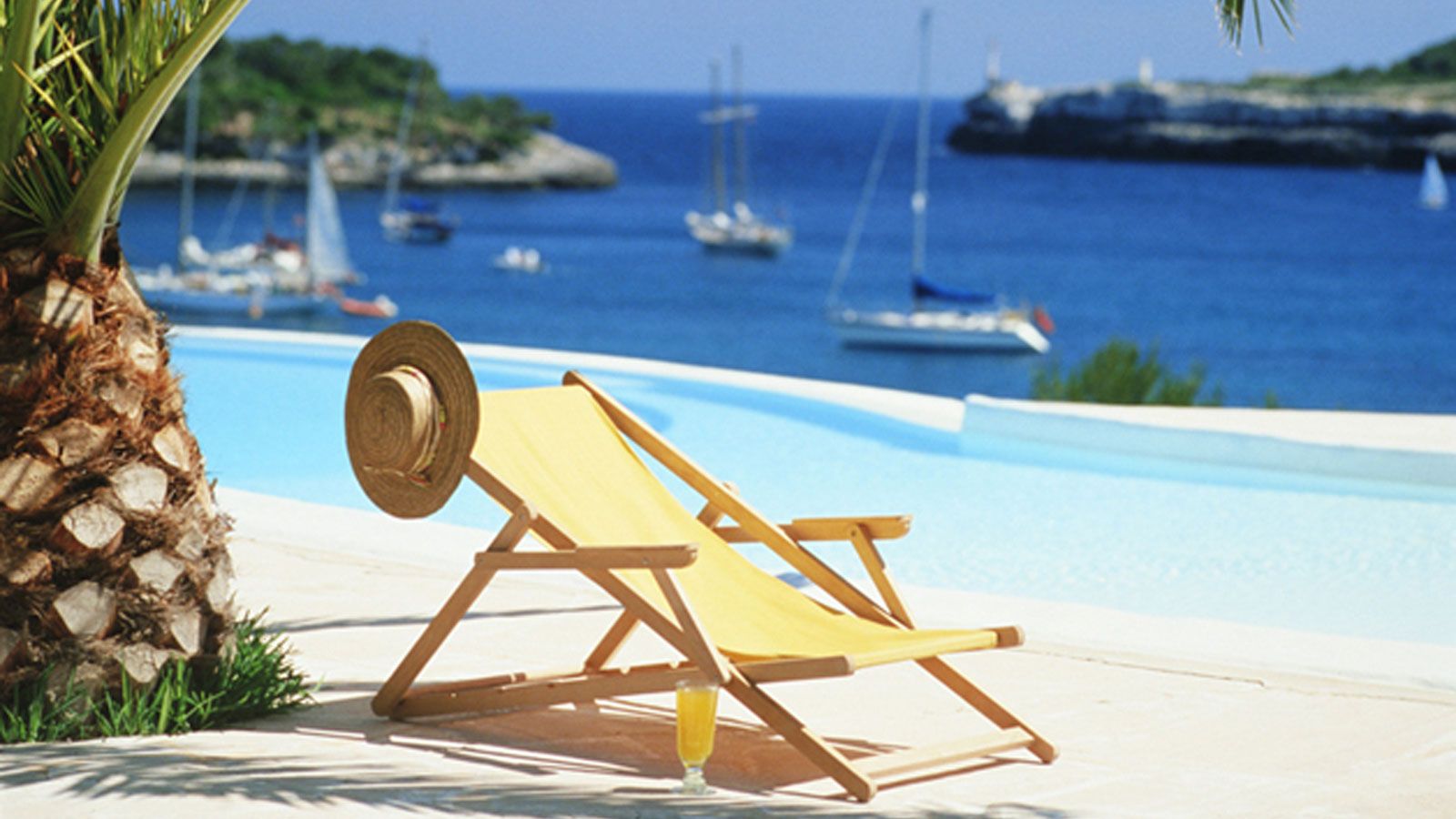 Sonnenliege am Strand