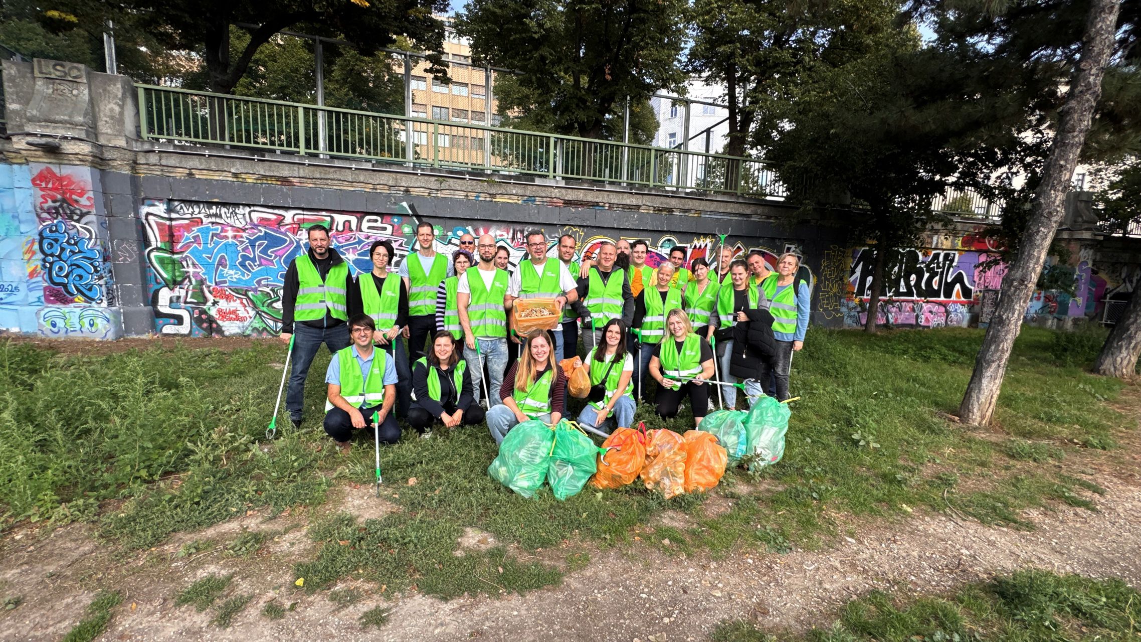 ERGO Österreich Team beim World Cleanup Day