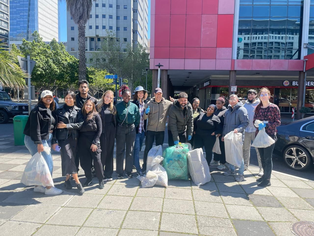 Team Euro Center Cape Town beim World Cleanup Day
