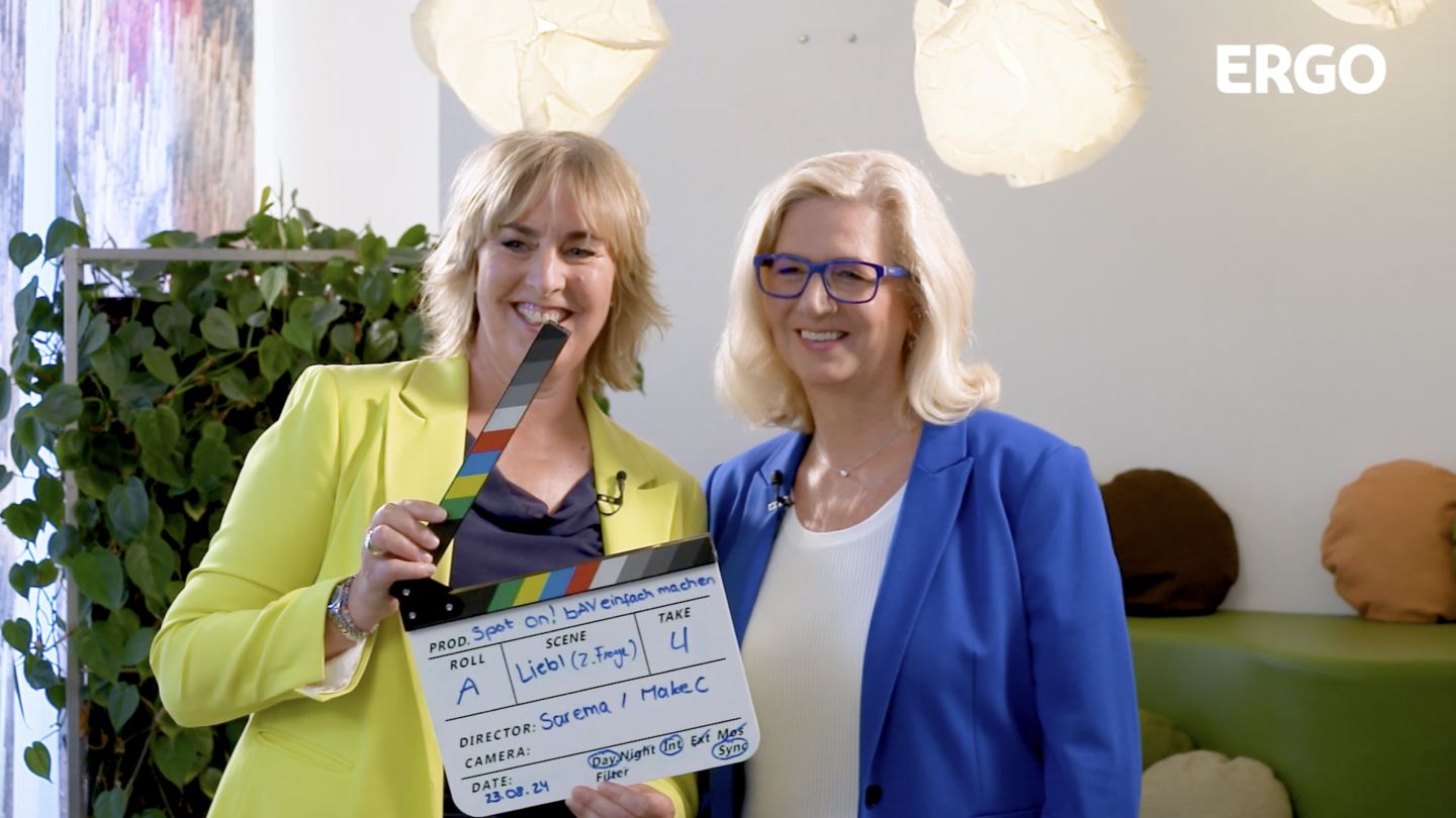 Porträt von Astrid Liebl, Leiterin der Vertriebsunterstützung im Maklervertrieb, im Interview über die Neuerungen bei ERGO